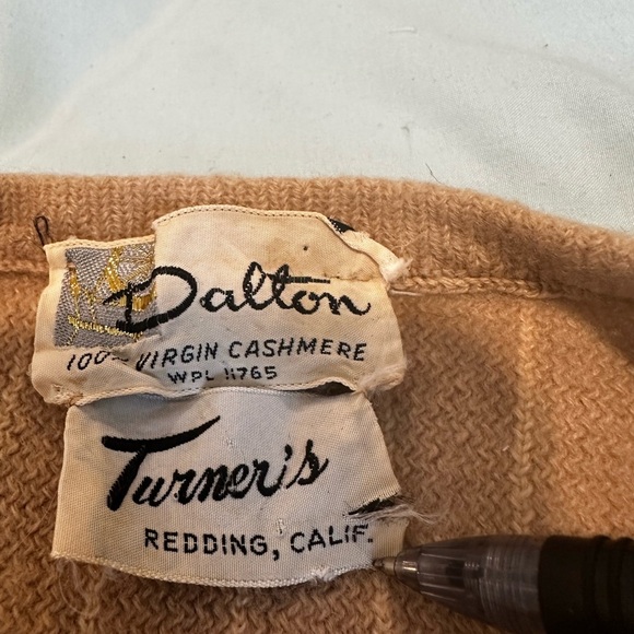 Vintage 40s Womens Dalton Turners Virgin Cashmere Brass Button Cardigan Sweater. - Picture 6 of 10